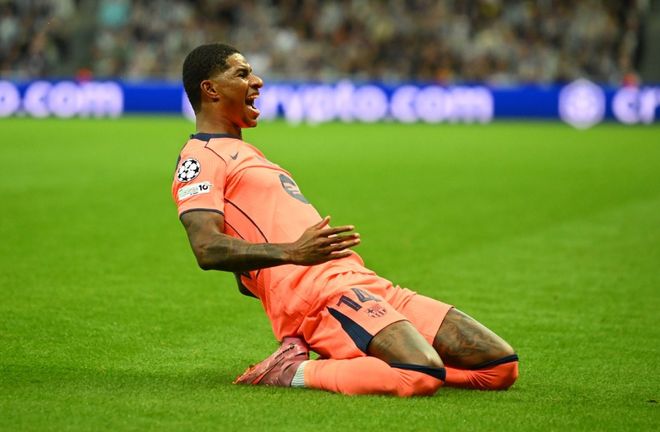 为什么位置优势在深筹码局中呈指数级放大？（深筹码对局中，位置优势为何呈指数放大？）